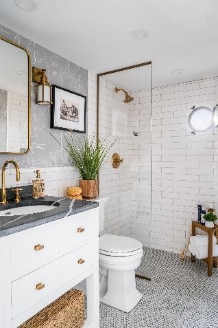 An image of the bathroom.