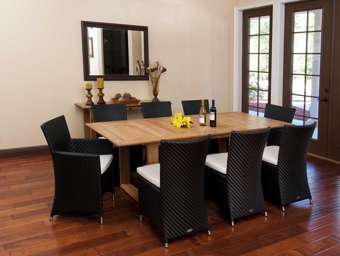 9 pc Valencia Dining Set